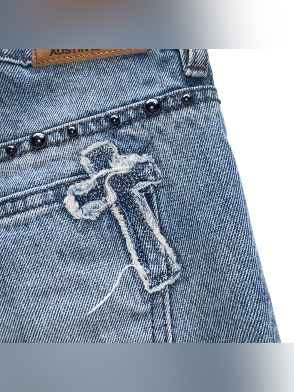 AUSTIN LANDING Studded Embroidered Cross Straight Leg Jeans Blue VIRAL Size 0 - Picture 12 of 16
